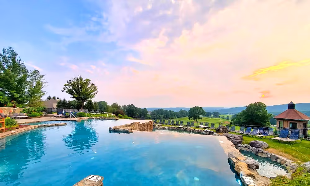 Vista 180 pool sunset
