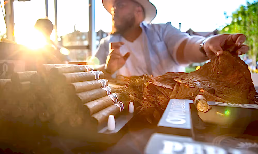 Cigar Roller at NJ PBA Event