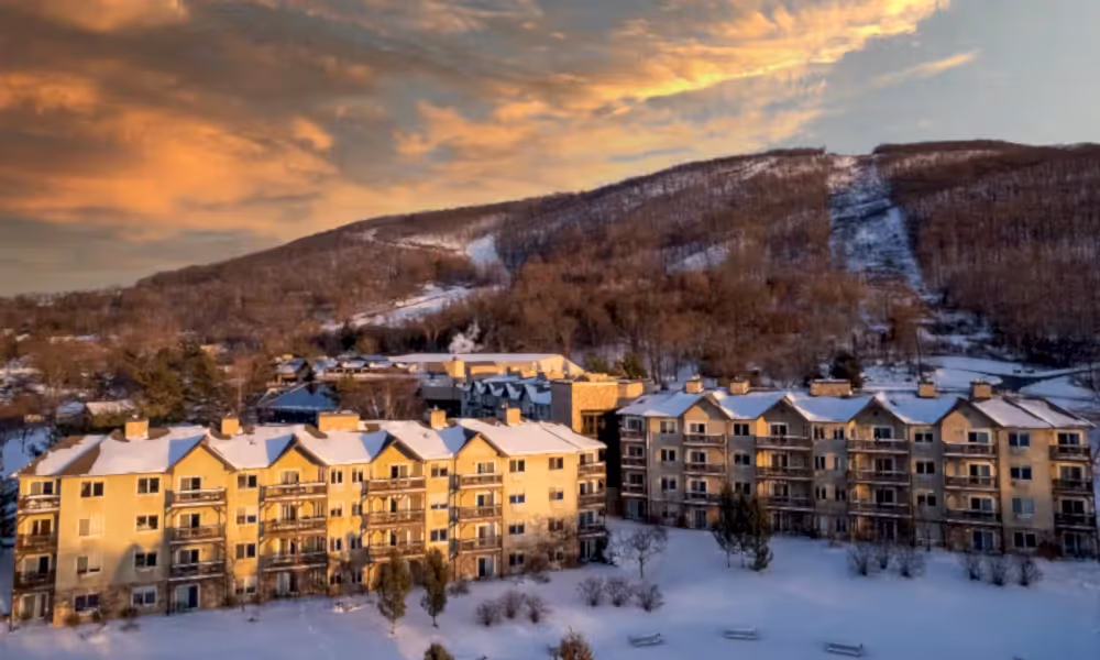 Winter exterior view of Minerals Hotel