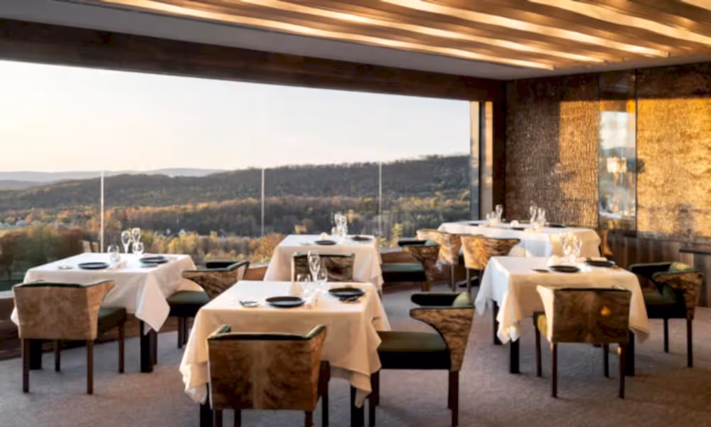 Fall View Outside Restaurant Latour