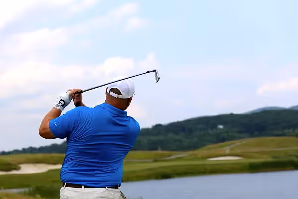 Golfer playing at golf resort near NYC