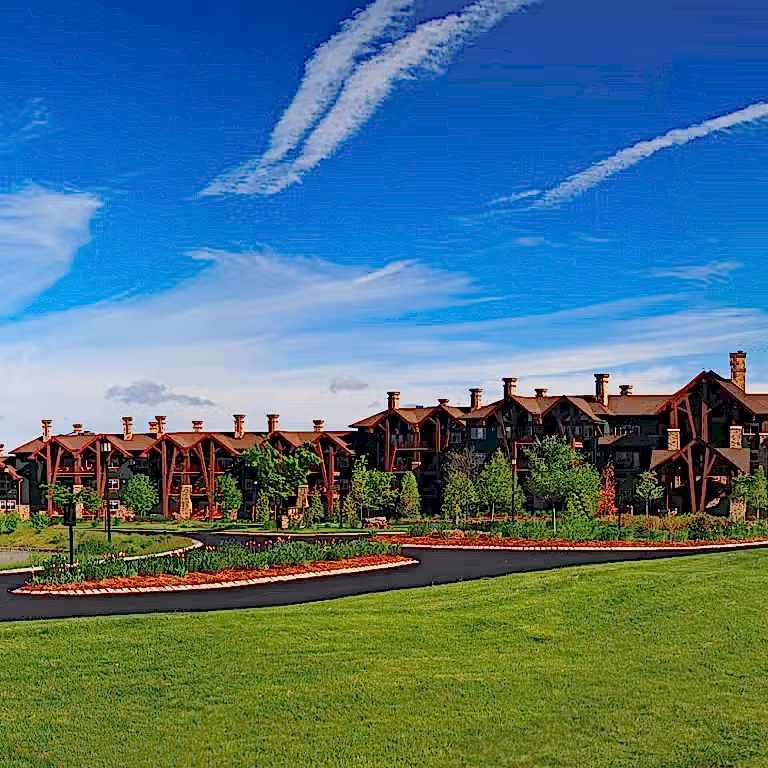 Grand Cascades Lodge front panorama